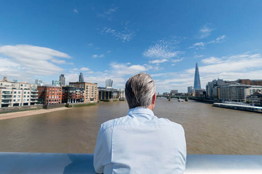 The Thames - The Man of the House