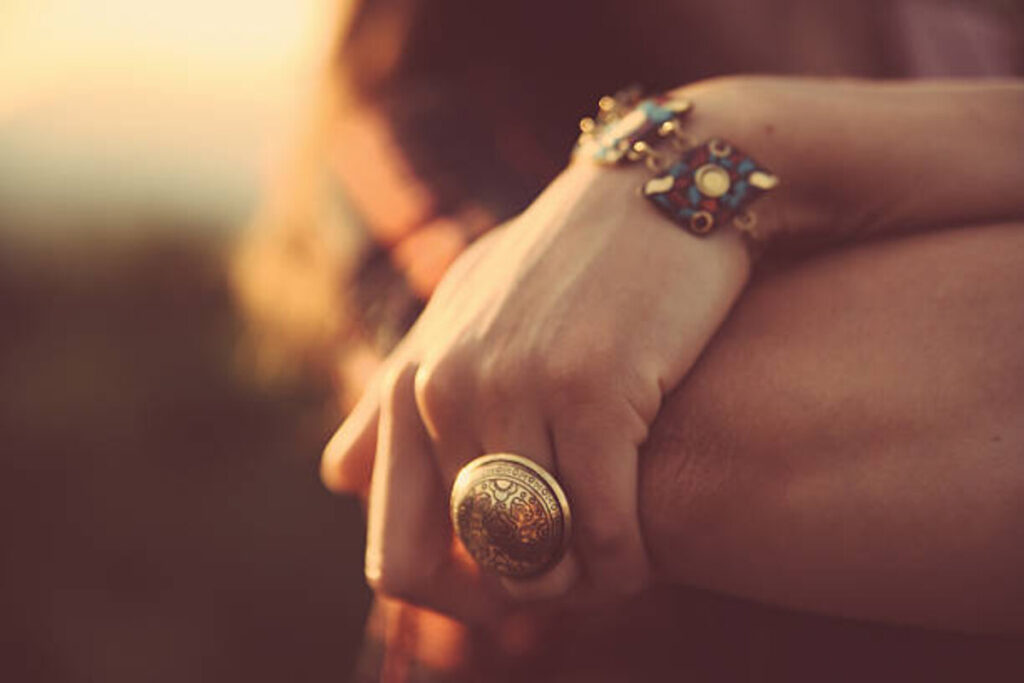 Historical past Behind Jade and Precious metal Accessories